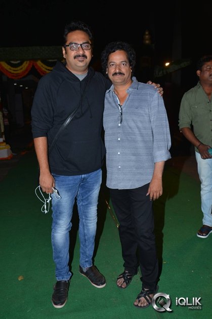 Shatamanam-Bhavati-Movie-Special-Screening-at-Prasad-Labs